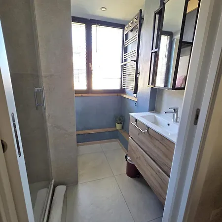 Apartament Independent With Kitchen And Bathroom Strasburg